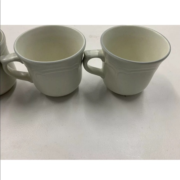 Pfaltzgraff Christmas Heirloom Holly Mistletoe Coffee Mugs - Picture 5 of 8